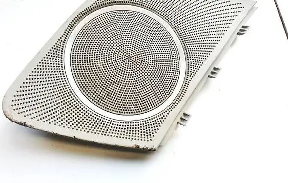 Side speaker trim/cover