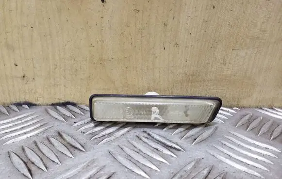 BMW X5 E53 Front fender indicator light