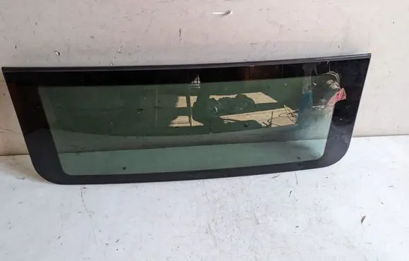 BMW 5 E60 E61 Sunroof glass 