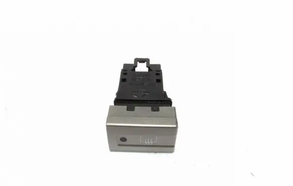 Nissan X-Trail T30 Windscreen/window heater switch 06016
