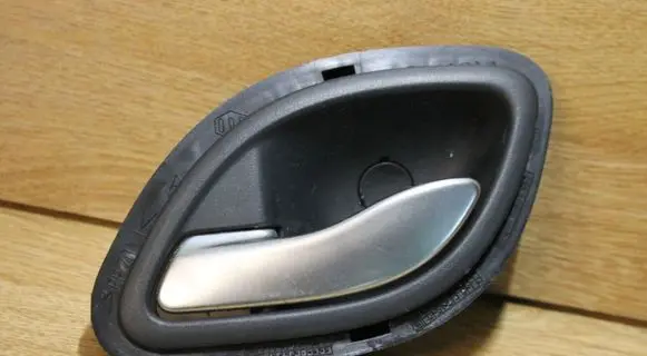 Renault Laguna II Rear door interior handle 8200000723