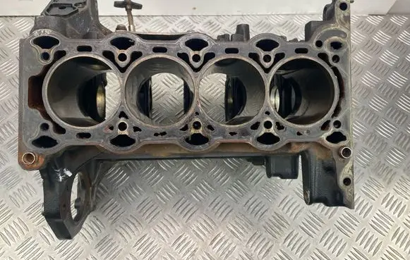 Opel Corsa D Engine block 24450960 93128 24455488