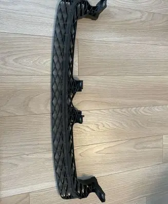 Volkswagen PASSAT B7 Front bumper mounting bracket