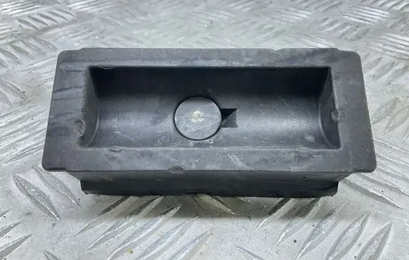 Audi A7 S7 4G Jacking socket point 4G0802847