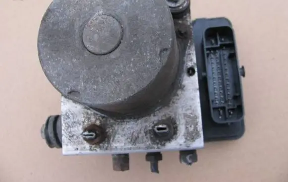 Iveco Daily 6th gen ABS Pump 5801815699 269624 0265243239