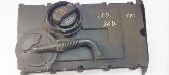 Volkswagen Golf V Rocker cam cover 03g103475