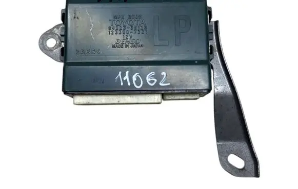 Lexus GS 250 350 300H 450H Door control unit/module 8922330120 1233007321