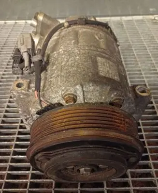 Nissan X-Trail T31 Air conditioning (A/C) compressor (pump) 92600EN200 MR20