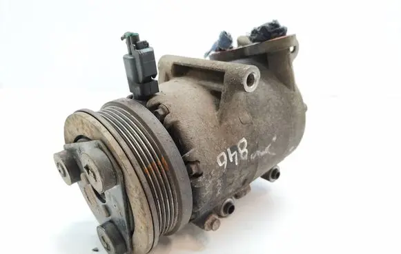 Ford Focus C-MAX Air conditioning (A/C) compressor (pump) 