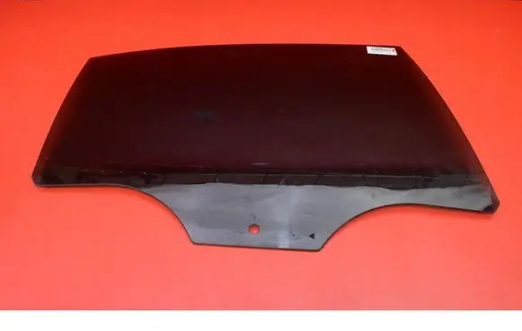 Skoda Superb B5 (3U) Rear door window glass 