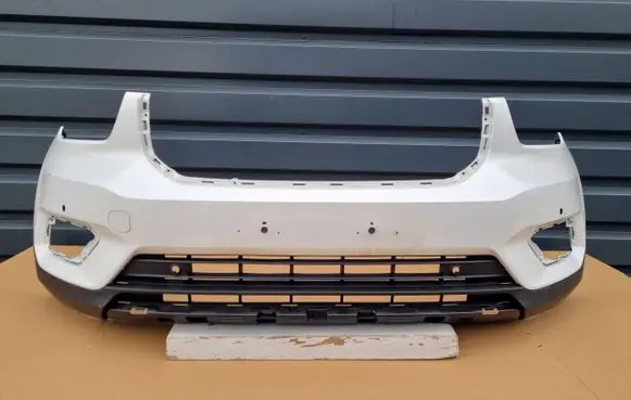 Volvo XC40 Front bumper 31449359