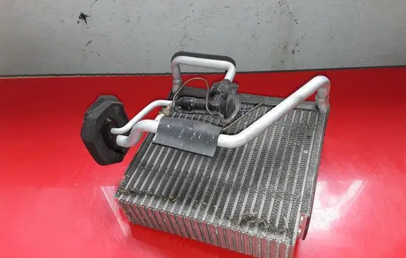 Mitsubishi Pajero Sport I Air conditioning (A/C) radiator (interior) NOCODE