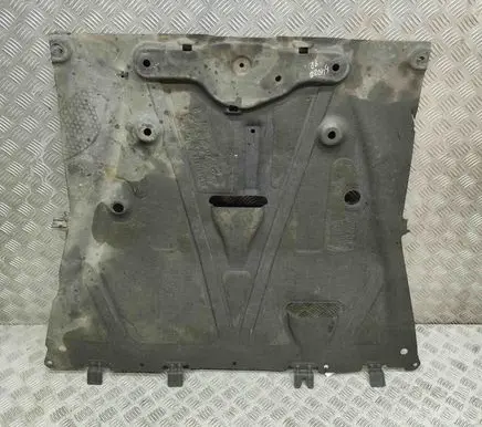 Nissan Juke II F16 Engine splash shield/under tray 758905940R