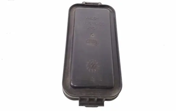 Volkswagen Bora Headlight/headlamp dust cover 96359600