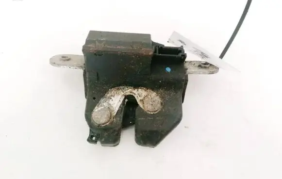 Fiat Punto (188) Tailgate/trunk/boot lock/catch/latch 55701971