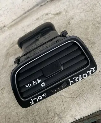 Volkswagen Golf VII Dashboard side air vent grill/cover trim 5G1819248