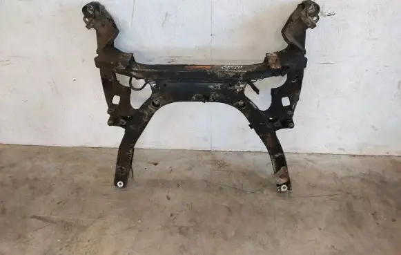BMW 5 E60 E61 Front subframe