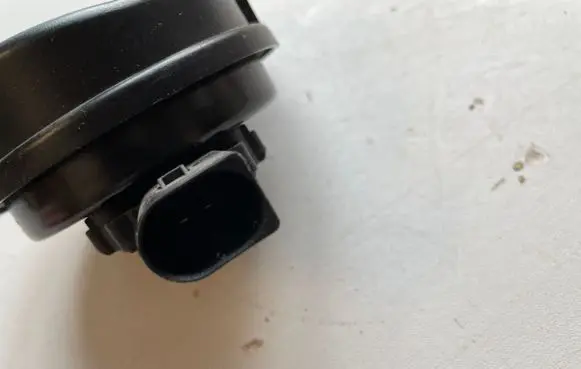Audi A5 8T 8F Horn signal 8T0951221