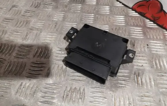 Mercedes-Benz GLE (W166 - C292) Hand brake control module A2469006816 A2469021002 234835102