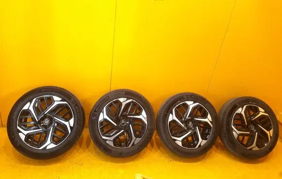 R18 alloy rim