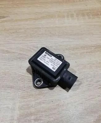 Audi A6 S6 C5 4B ESP acceleration yaw rate sensor 8E0907637A 0265005245