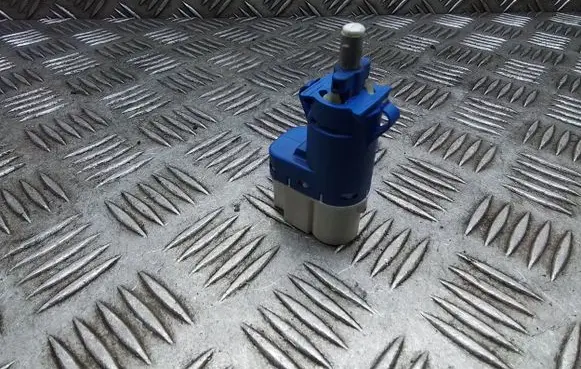 Brake pedal sensor switch