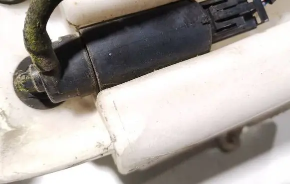 Windscreen/windshield washer pump