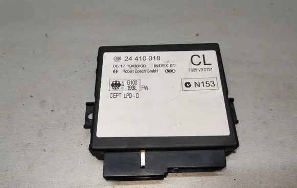 Opel Zafira A Comfort/convenience module 24410018 24410018CL