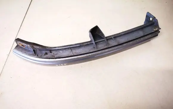 Opel Zafira A Under headlight/headlamp trim 90580651