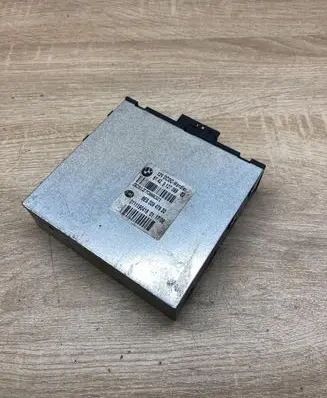 BMW 1 E81 E87 Voltage converter/converter module 9127088 8ES009479
