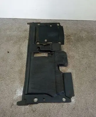 Trunk/boot floor carpet liner