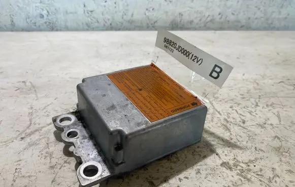 Nissan Qashqai Airbag control unit/module 98820JD000 061123