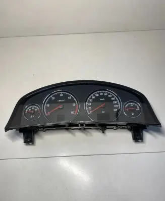 Opel Signum Speedometer (instrument cluster) 13186676CX