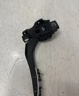 Jaguar XF X250 Accelerator throttle pedal 9X239F832AB