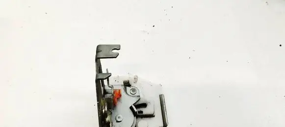 Mitsubishi Outlander Rear door lock 