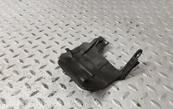 Dacia Sandero III Other engine bay part 231765583R