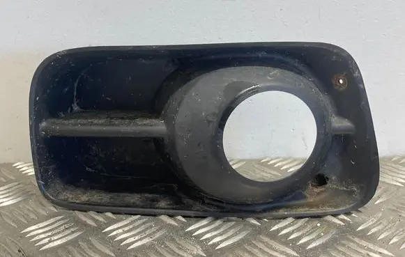 Honda Accord Front fog light trim/grill 