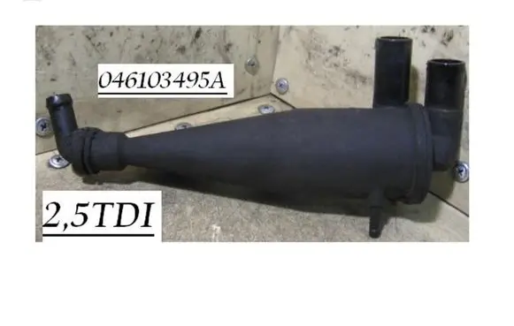 Audi A6 S6 C4 4A Breather/breather pipe/hose 046103495A