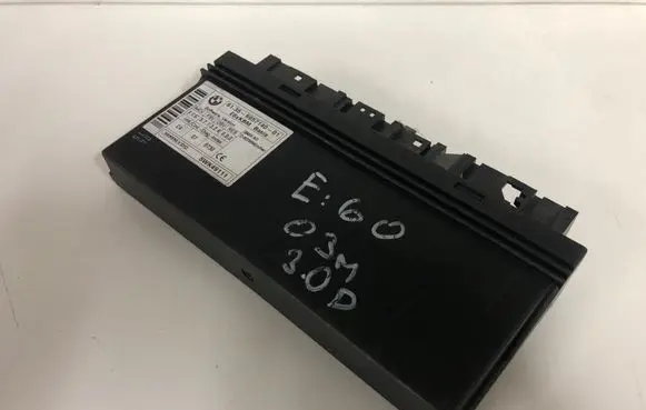BMW 5 E60 E61 Comfort/convenience module 6135695714001 6957140 5WK49111