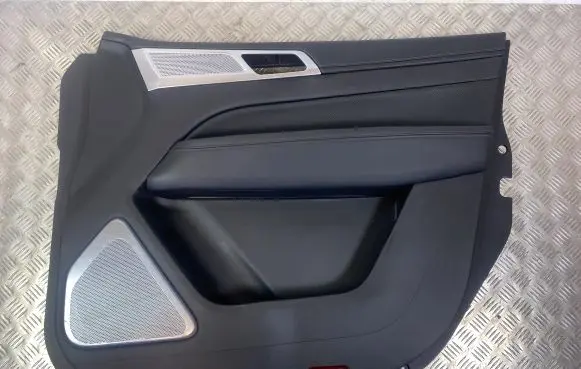 SsangYong Rexton Front door card panel trim