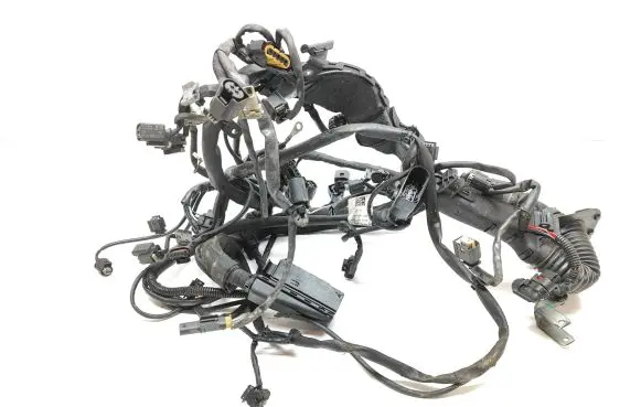Mercedes-Benz C W204 Engine installation wiring loom A6421503686 111109