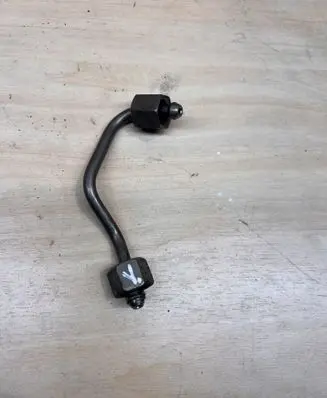 Mercedes-Benz E W212 Fuel injector supply line/pipe 
