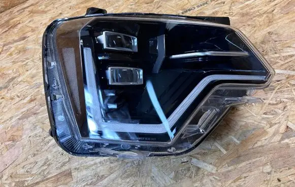 KIA Niro Headlight/headlamp 92102AT