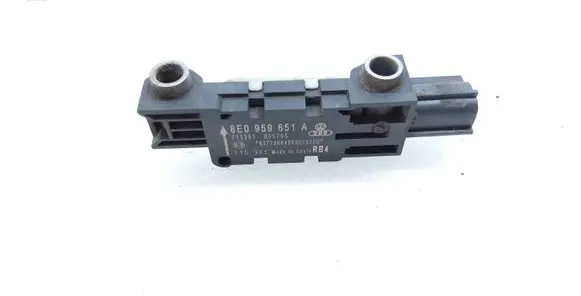 Audi A3 S3 8P Airbag deployment crash/impact sensor 8E0959651A