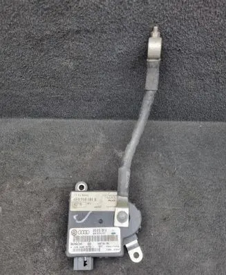 Audi A6 S6 C6 4F Power management control unit 4F0915181A 4F0910181E 4F0971235