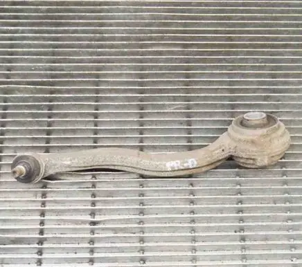 Mercedes-Benz C W204 Front lower control arm/wishbone A2033331014 A2043330060