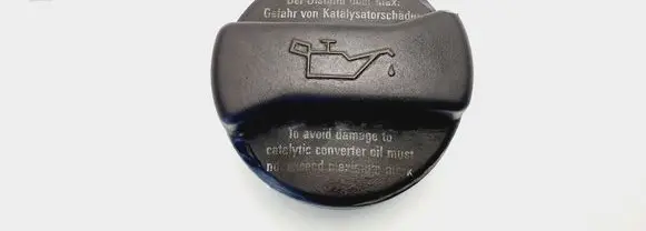 Volkswagen Sharan Oil filler cap 026103485A