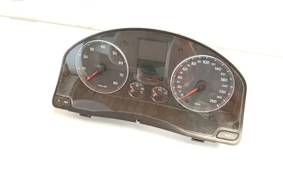 Volkswagen Golf Plus Speedometer (instrument cluster) VWZBZ0G0556921 V0007000 1K0920863A