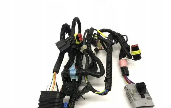 Tesla Model 3 EUR ISO radio connector 