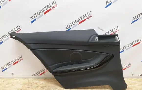 BMW 4 F32 F33 Rear door card panel trim 62428301
